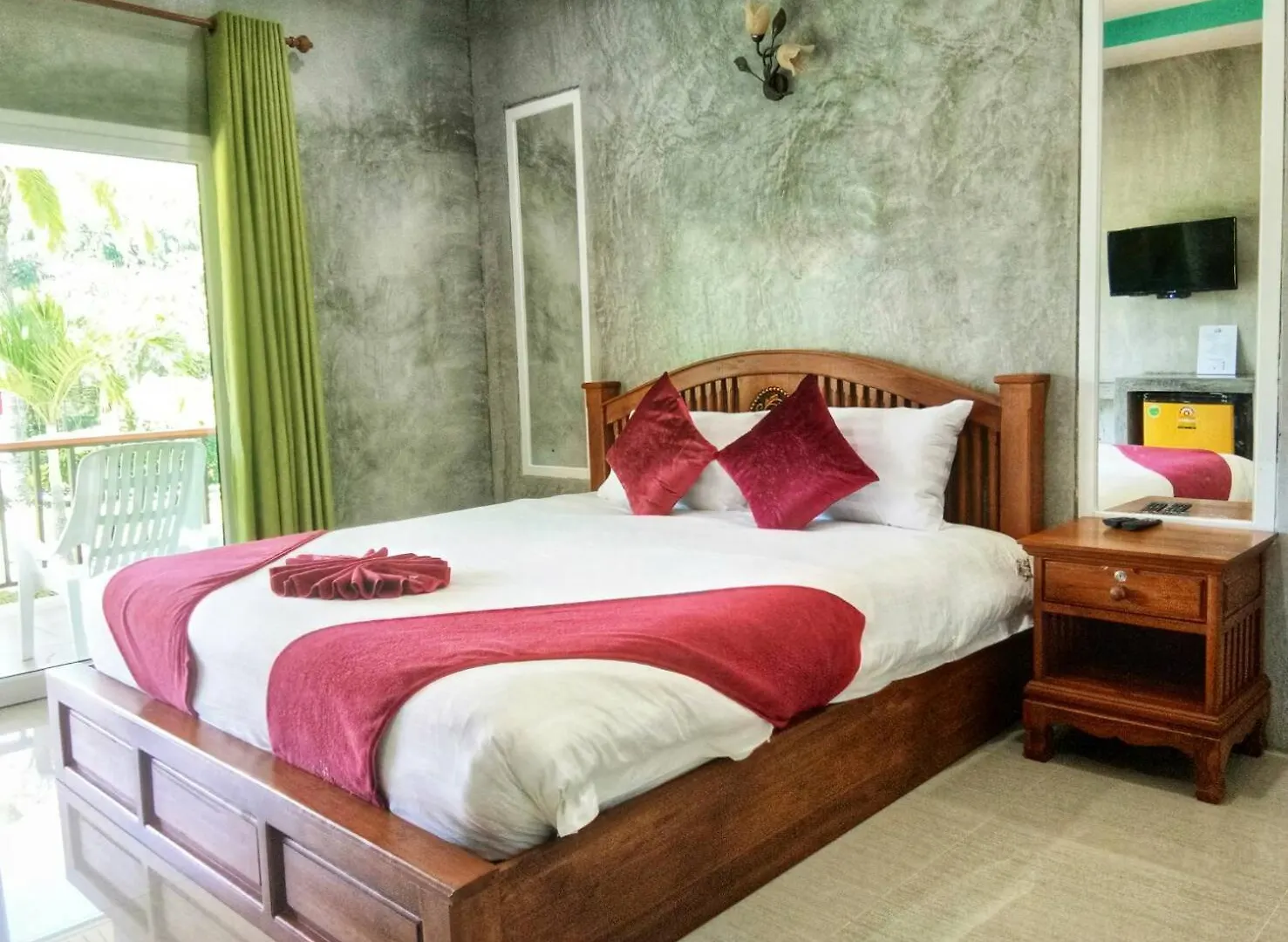 Tum Mai Kaew Lanta Resort Ko Lanta