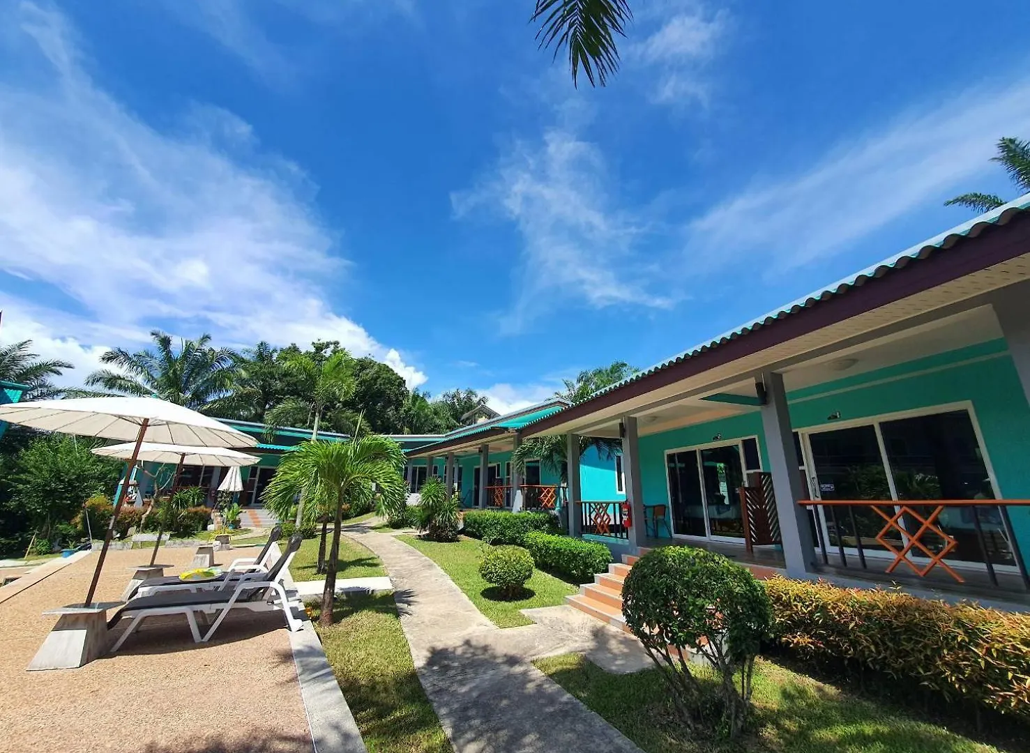 Tum Mai Kaew Lanta Resort  Koh Lanta